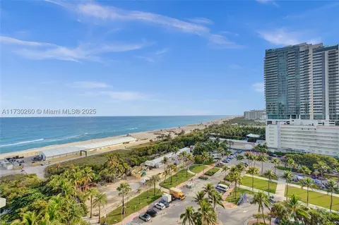 2201 Collins Ave #1214, Miami Beach, FL 33139