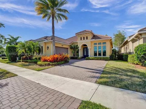 9449 Vallen Ct, Parkland, FL 33076