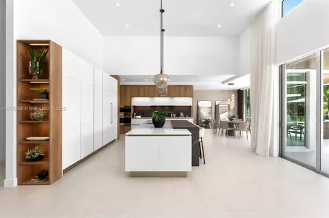 Kitchen - 12200 Old Cutler Rd, Pinecrest, FL 33156 photo 2 of 3
