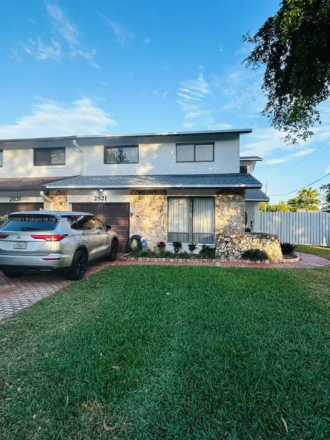 2821 N 38th Ave #2821, Hollywood, FL 33021