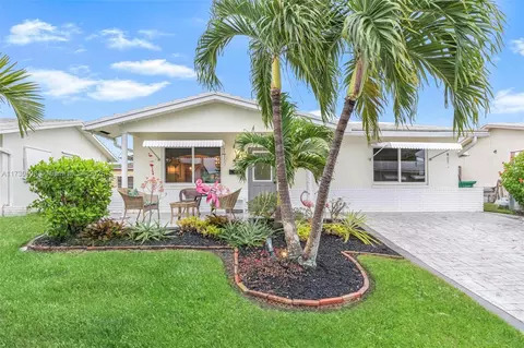 4902 NW 42nd Ave, Tamarac, FL 33319