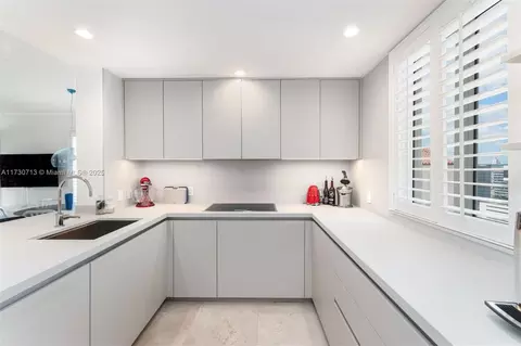 10 Aragon Ave #1505, Coral Gables, FL 33134