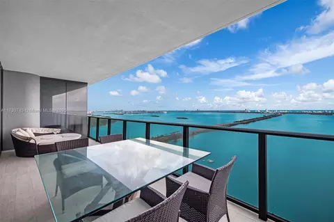 3131 NE 7th Ave #4002, Miami, FL 33137