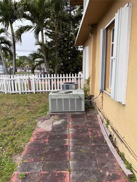 Exterior - 1481 E 6th Ave, Hialeah, FL 33010 photo 2 of 9