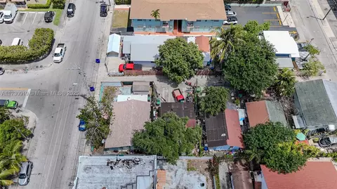 1800 SW 3rd St #C, Miami, FL 33135