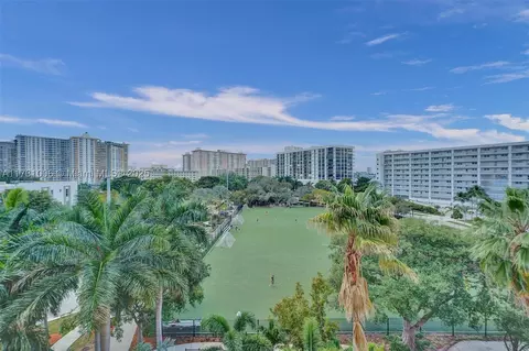 200 178th Dr #708, Sunny Isles Beach, FL 33160