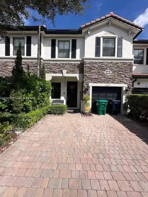4237 SW 164th Path #4237, Miami, FL 33185