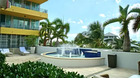 101 Ocean Dr #403, Miami Beach, FL 33139