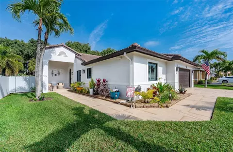 16185 SW 2nd Dr, Pembroke Pines, FL 33027