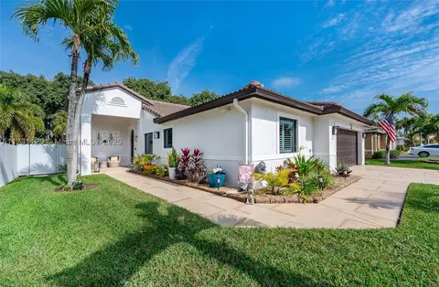 16185 SW 2nd Dr, Pembroke Pines, FL 33027