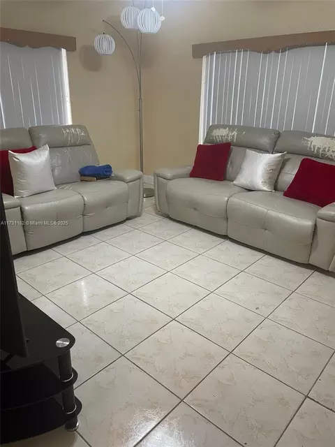 Undisclosed, Hialeah, FL 33012 photo 9