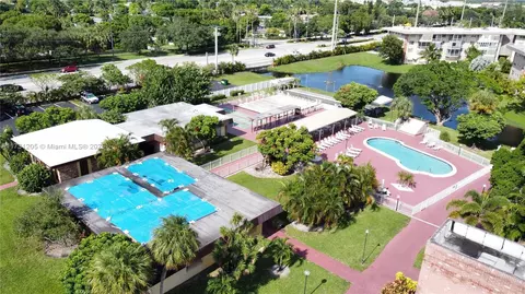 3061 NW 47th Ter #136B, Lauderdale Lakes, FL 33313