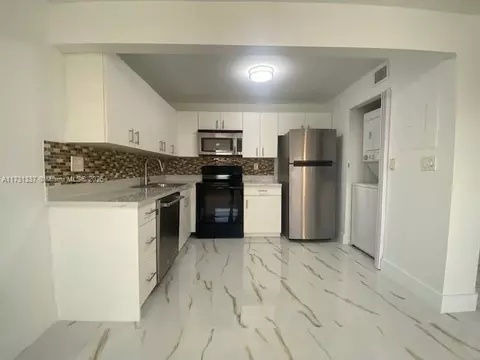 Undisclosed, Hialeah, FL 33012 photo 6