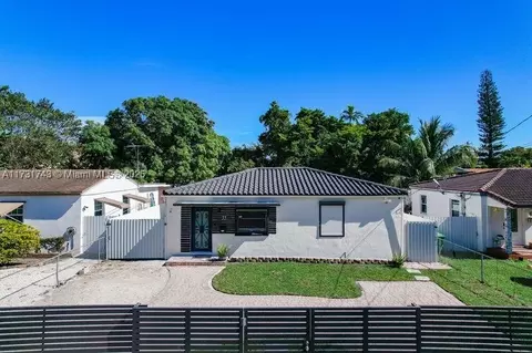 35 SW 63rd Ct, Miami, FL 33144