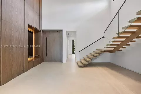 960 Mariner Dr, Key Biscayne, FL 33149 photo 15