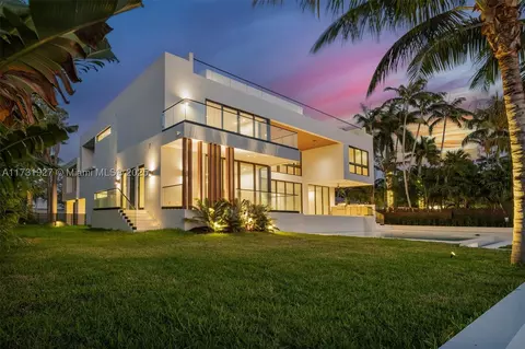 960 Mariner Dr, Key Biscayne, FL 33149 photo 10
