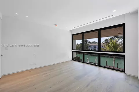 960 Mariner Dr, Key Biscayne, FL 33149 photo 37