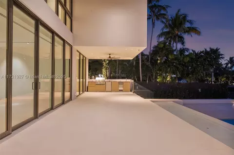 960 Mariner Dr, Key Biscayne, FL 33149 photo 67