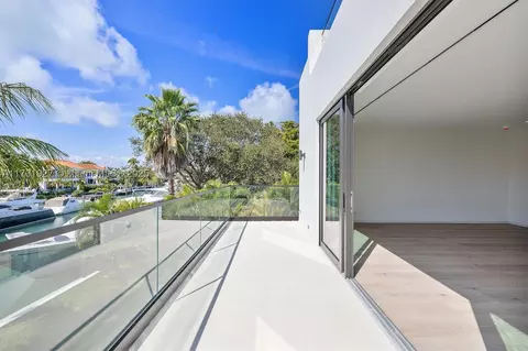 960 Mariner Dr, Key Biscayne, FL 33149 photo 55
