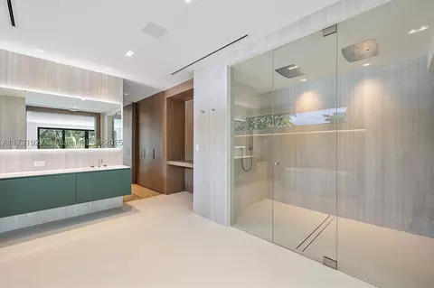 960 Mariner Dr, Key Biscayne, FL 33149 photo 47