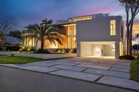 960 Mariner Dr, Key Biscayne, FL 33149 photo 73