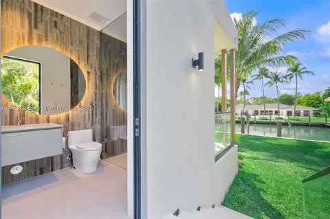 960 Mariner Dr, Key Biscayne, FL 33149 photo 71