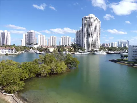2930 Point East Dr #E602, Aventura, FL 33160