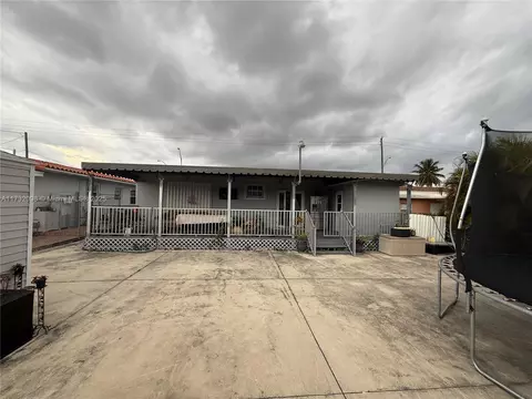 Exterior - 6025 E 4th Ave, Hialeah, FL 33013 photo 2 of 4