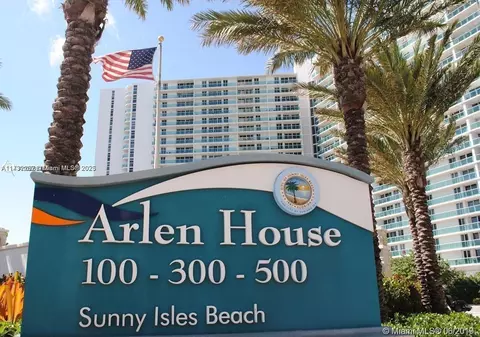 100 Bayview Dr #1517, Sunny Isles Beach, FL 33160