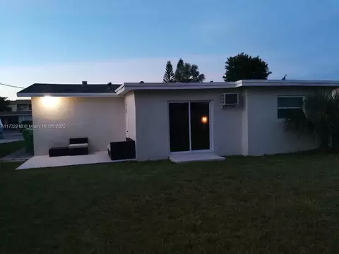Other - 8680 NW 29, Sunrise, FL 33322 photo 8 of 10