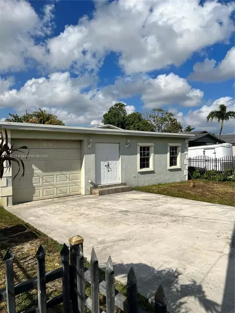 Undisclosed, West Park, FL 33023