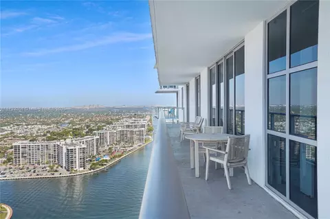 4010 S Ocean Dr #R2604, Hollywood, FL 33019
