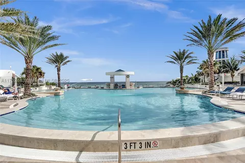 3101 S Ocean Dr #502, Hollywood, FL 33019