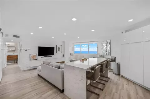 7135 Collins Ave #1202, Miami Beach, FL 33141
