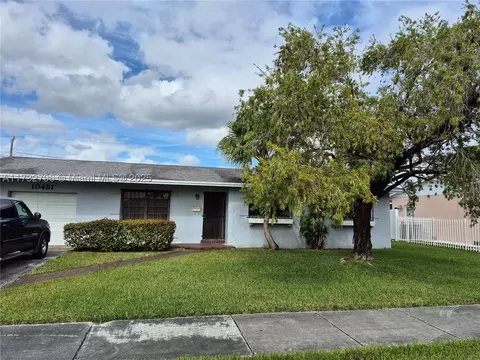 10451 SW 164th St, Miami, FL 33157