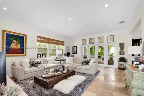 506 Loretto Ave #28, Coral Gables, FL 33146