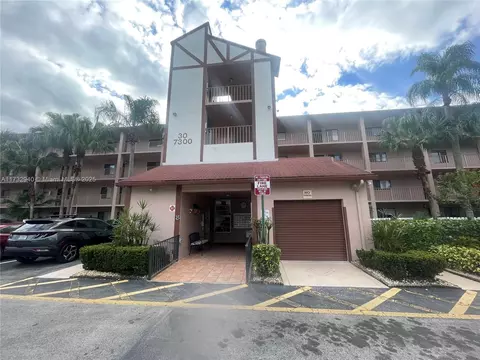 7300 Amberly Ln #403, Delray Beach, FL 33446