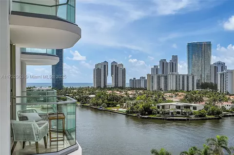 19707 Turnberry Way N #11D, Aventura, FL 33180