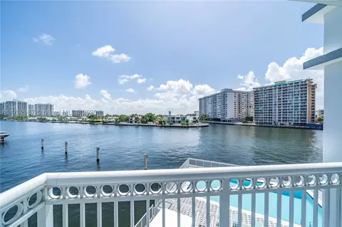 1913 S Ocean Dr #433, Hallandale Beach, FL 33009