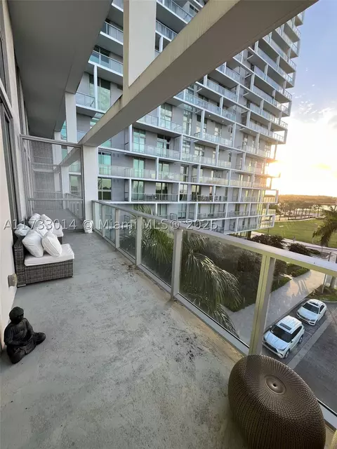2000 Metropica Way #416, Sunrise, FL 33323