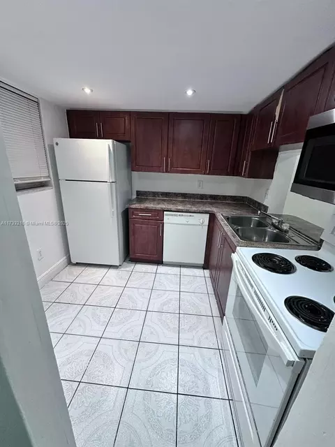 Undisclosed, Lauderhill, FL 33313