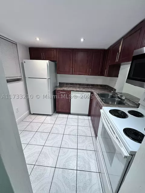 Undisclosed, Lauderhill, FL 33313