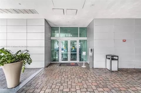 325 S Biscayne Blvd #1726, Miami, FL 33131 photo 26