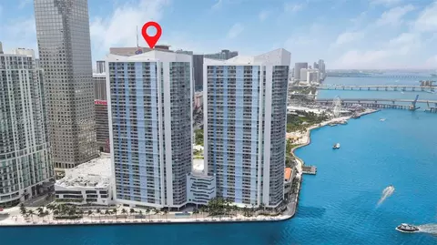 325 S Biscayne Blvd #1726, Miami, FL 33131