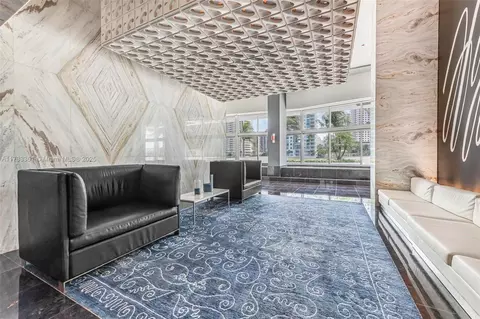 325 S Biscayne Blvd #1726, Miami, FL 33131 photo 28