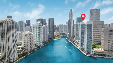 325 S Biscayne Blvd #1726, Miami, FL 33131 photo 2