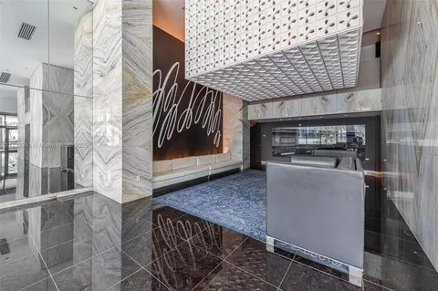 325 S Biscayne Blvd #1726, Miami, FL 33131 photo 30