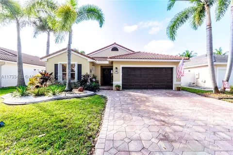 19268 NW 24th Pl, Pembroke Pines, FL 33029