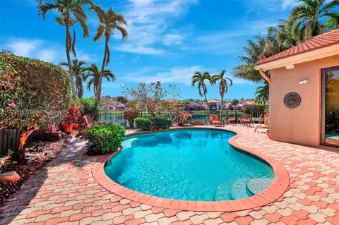 10410 NW 14th St, Plantation, FL 33322