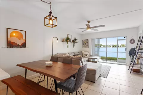 5530 Lakeside Dr #104, Margate, FL 33063